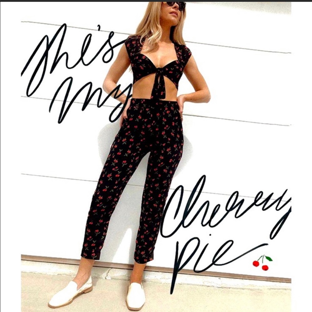 Beach Riot Carter Casual loose Pants Cherry